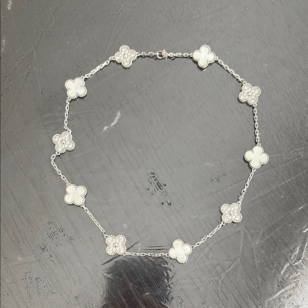 Inspired 4 clover necklace 925